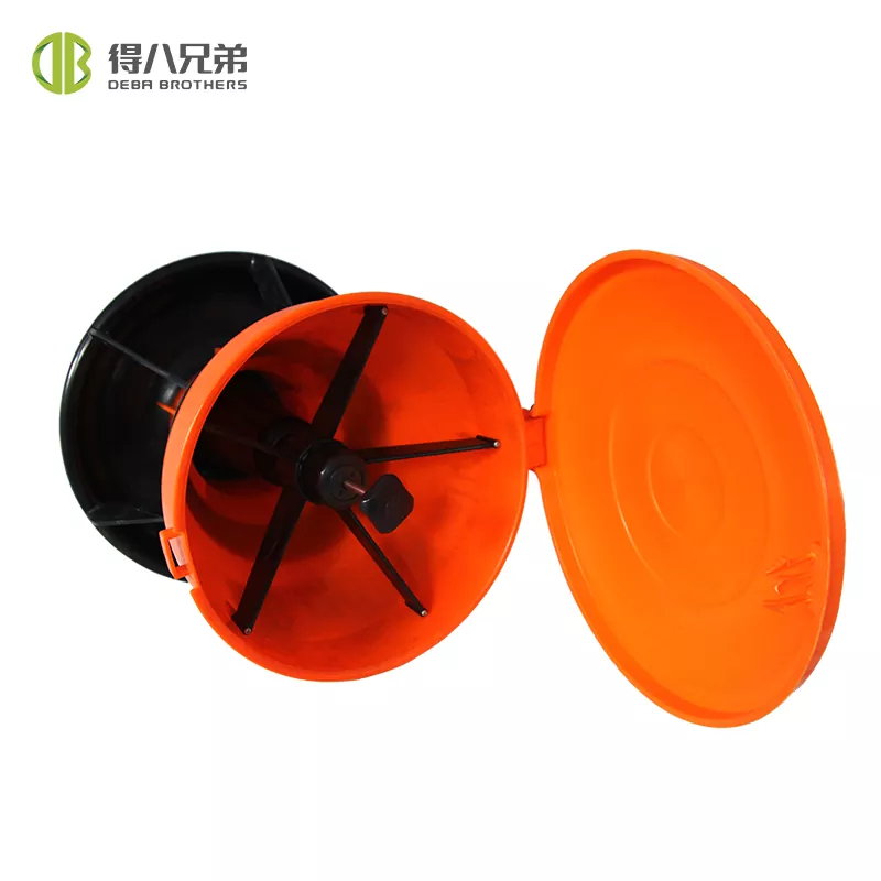 Mangiatoia automatica per suinetti